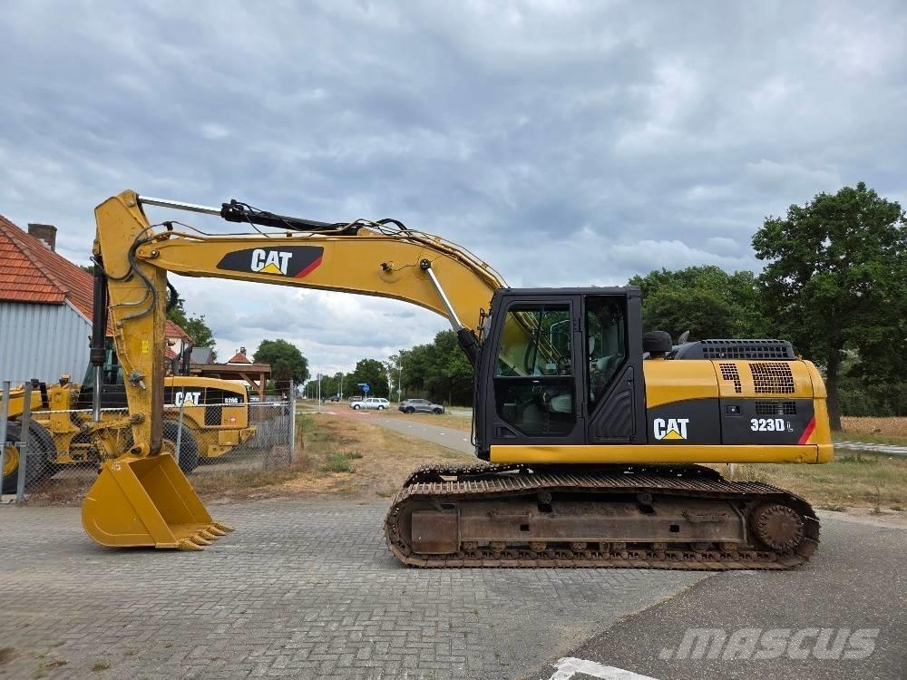 CAT 323DL Escavatori cingolati