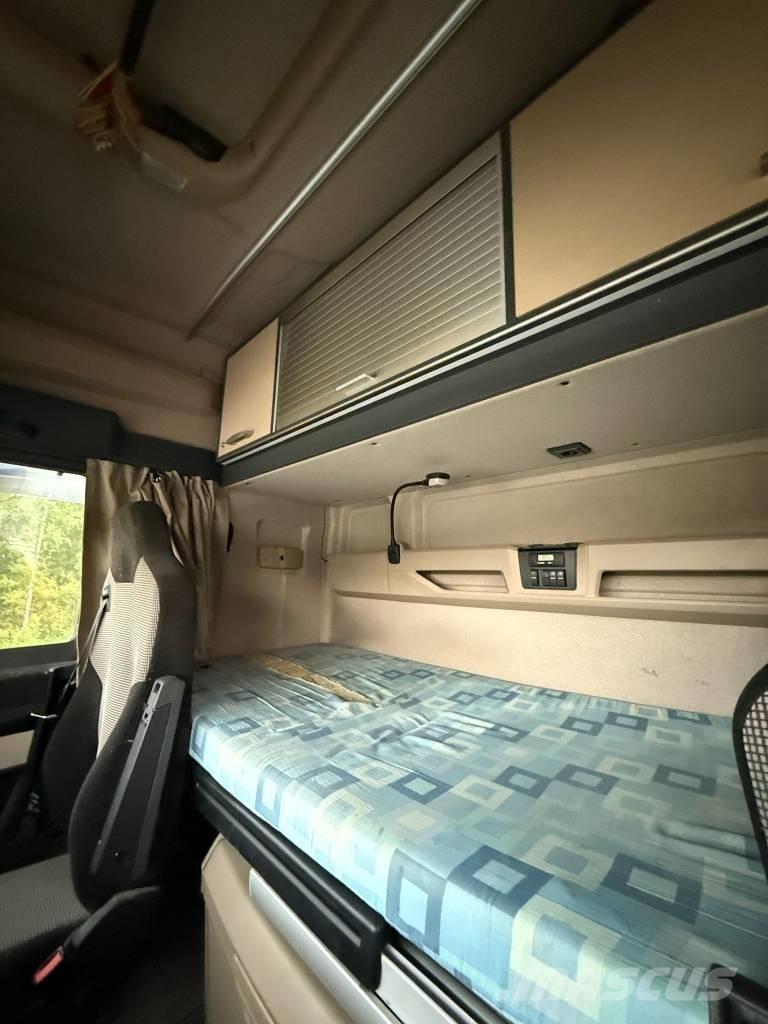 MAN TGX 32.580 Autocarro pianale / argano