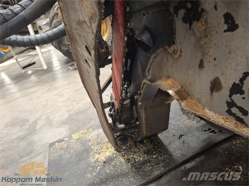 Komatsu C124 Decespugliatrici e trinciatrici idrauliche