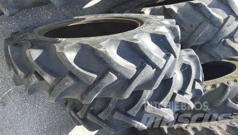  Pneus 9.5-20 Pneumatici, ruote e cerchioni
