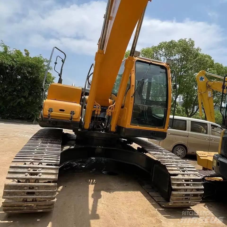 Hyundai R220-9s Escavatori cingolati