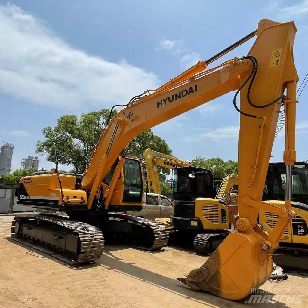 Hyundai R220-9s Escavatori cingolati