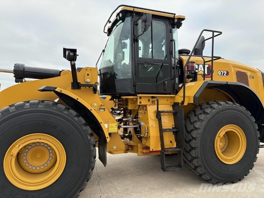 CAT 972 Pale gommate