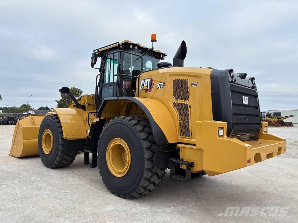 CAT 972 Pale gommate