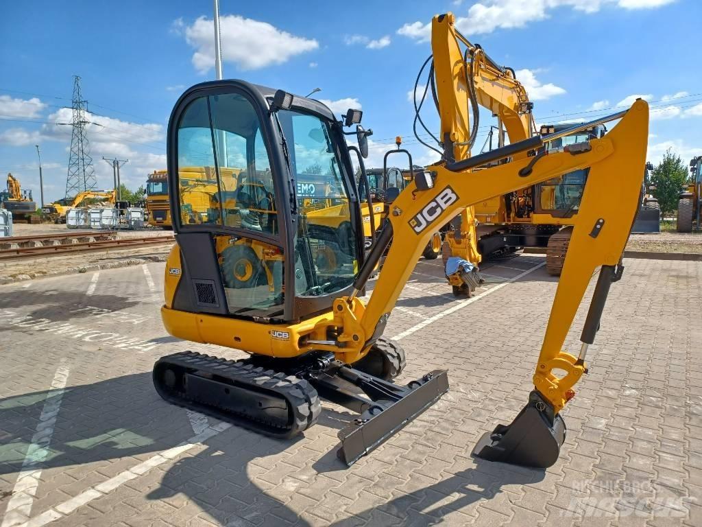 JCB 8018 CTS Miniescavatori
