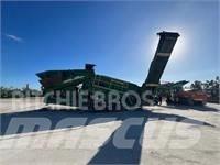 McCloskey R230 Vagli vibranti