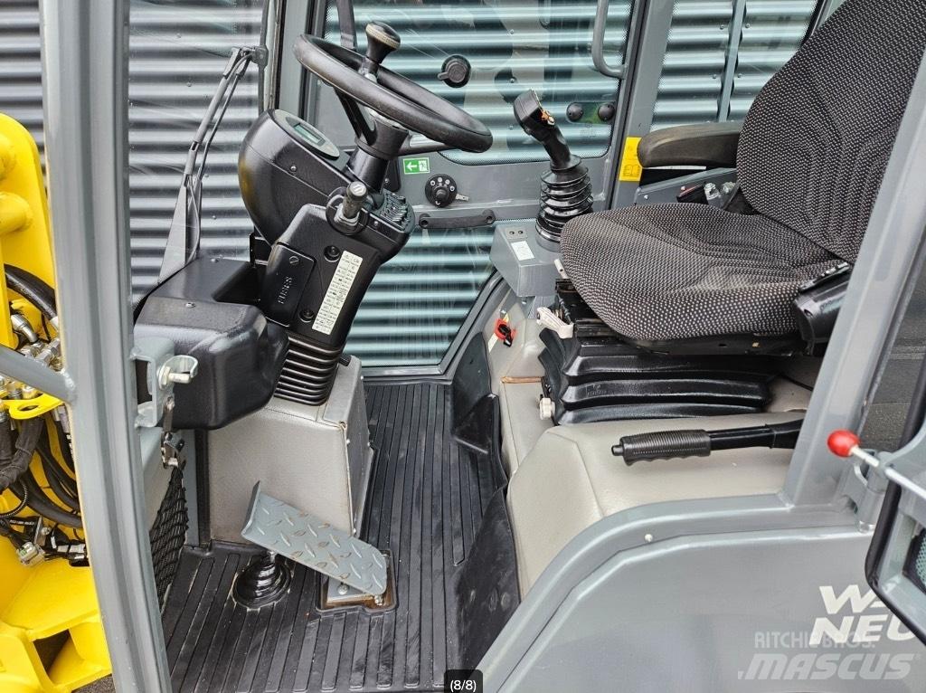 Wacker Neuson WL 32 Pale gommate