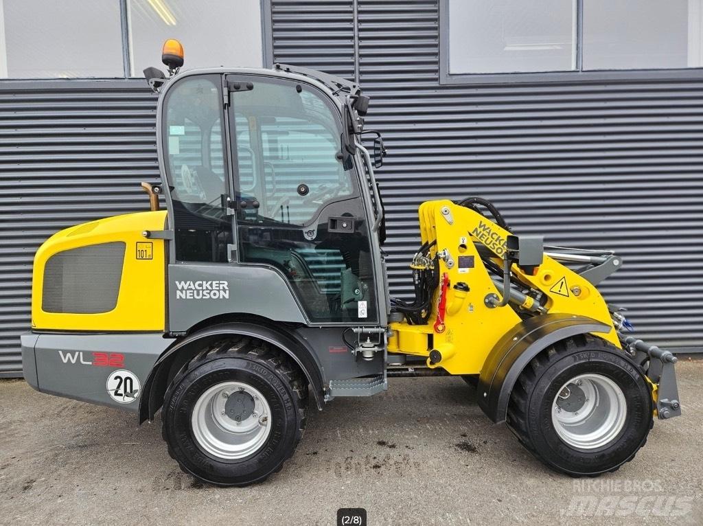 Wacker Neuson WL 32 Pale gommate