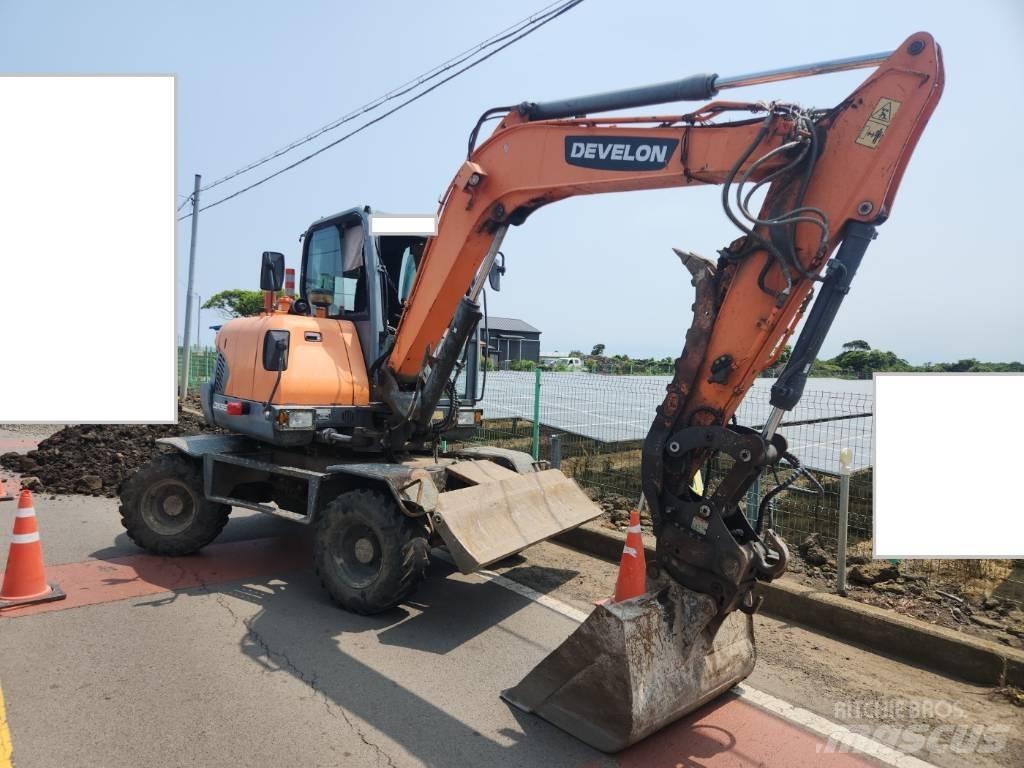 Doosan DX 55 W Escavatori gommati
