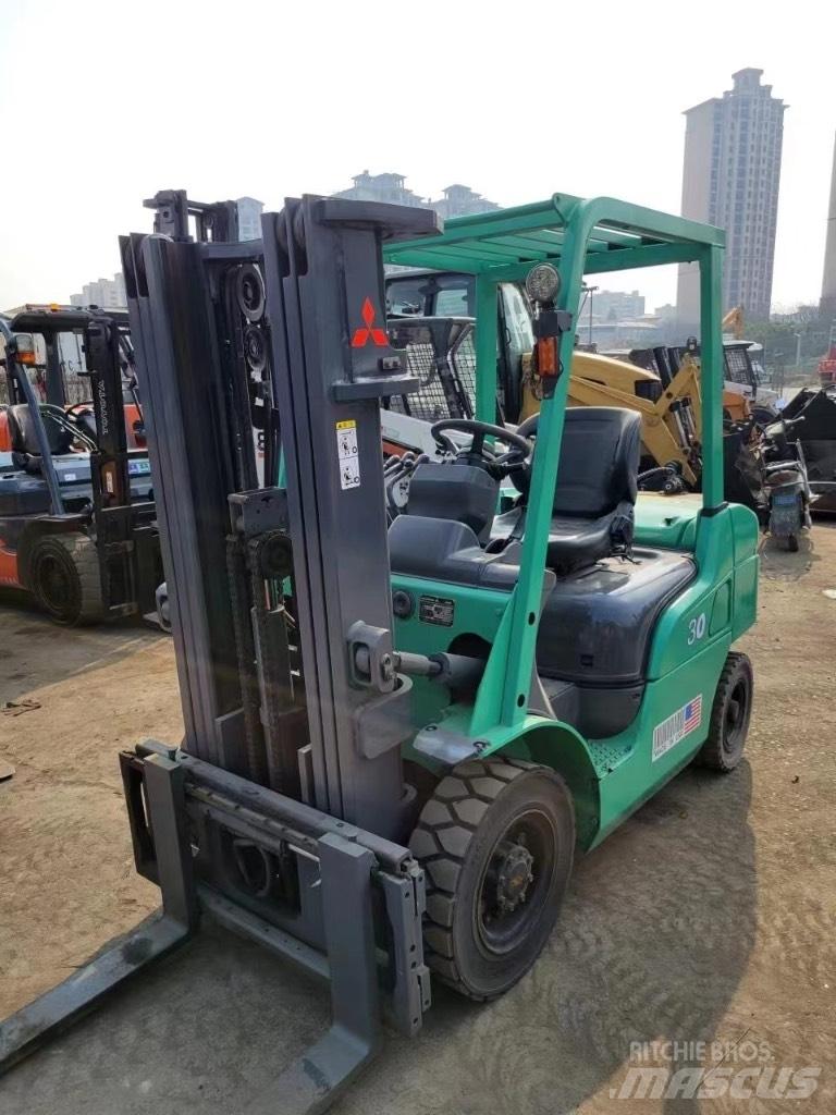 Mitsubishi FD30 Carrelli elevatori diesel
