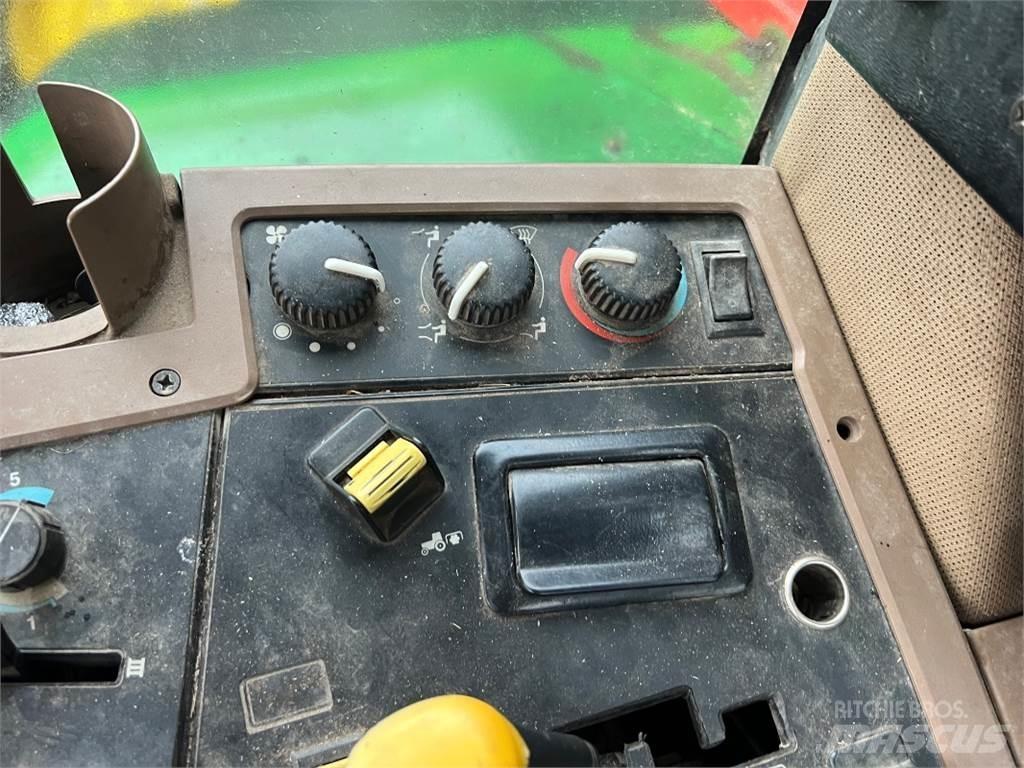 John Deere 7810 Trattori