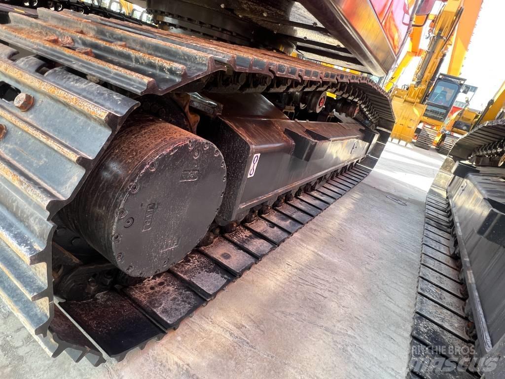 Doosan DX 225 Escavatori cingolati