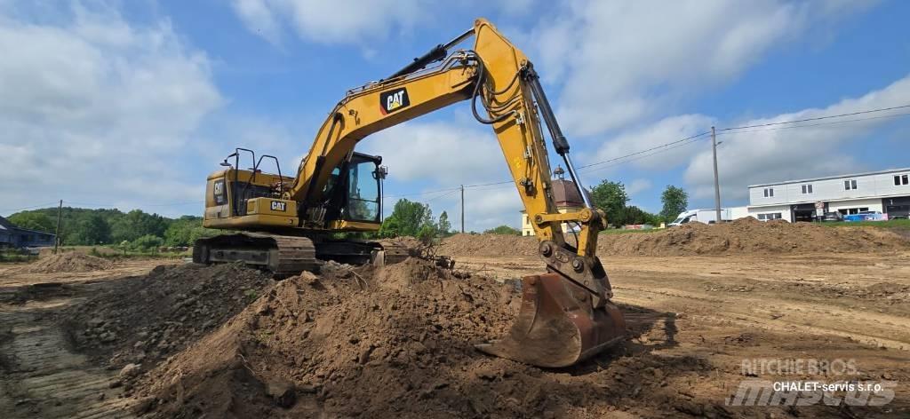 CAT 320 Escavatori cingolati