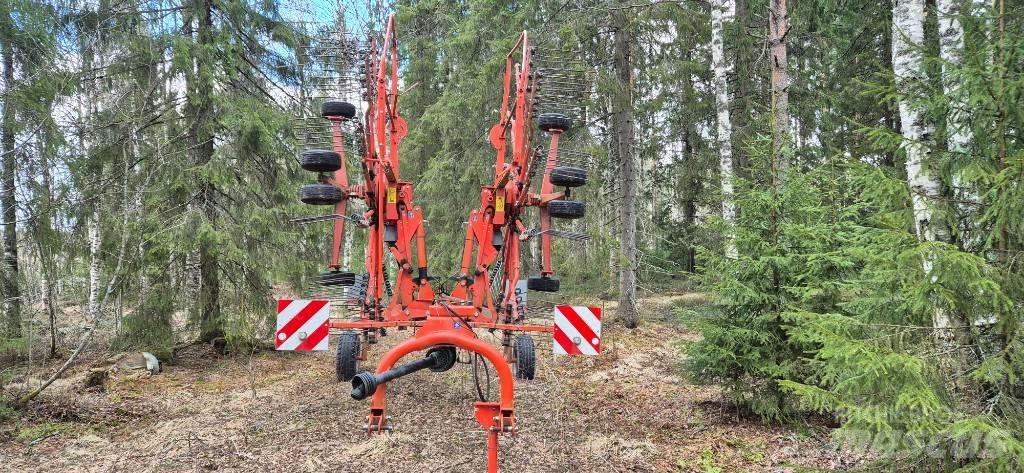 Kuhn GA 8121 Falciandanatrici