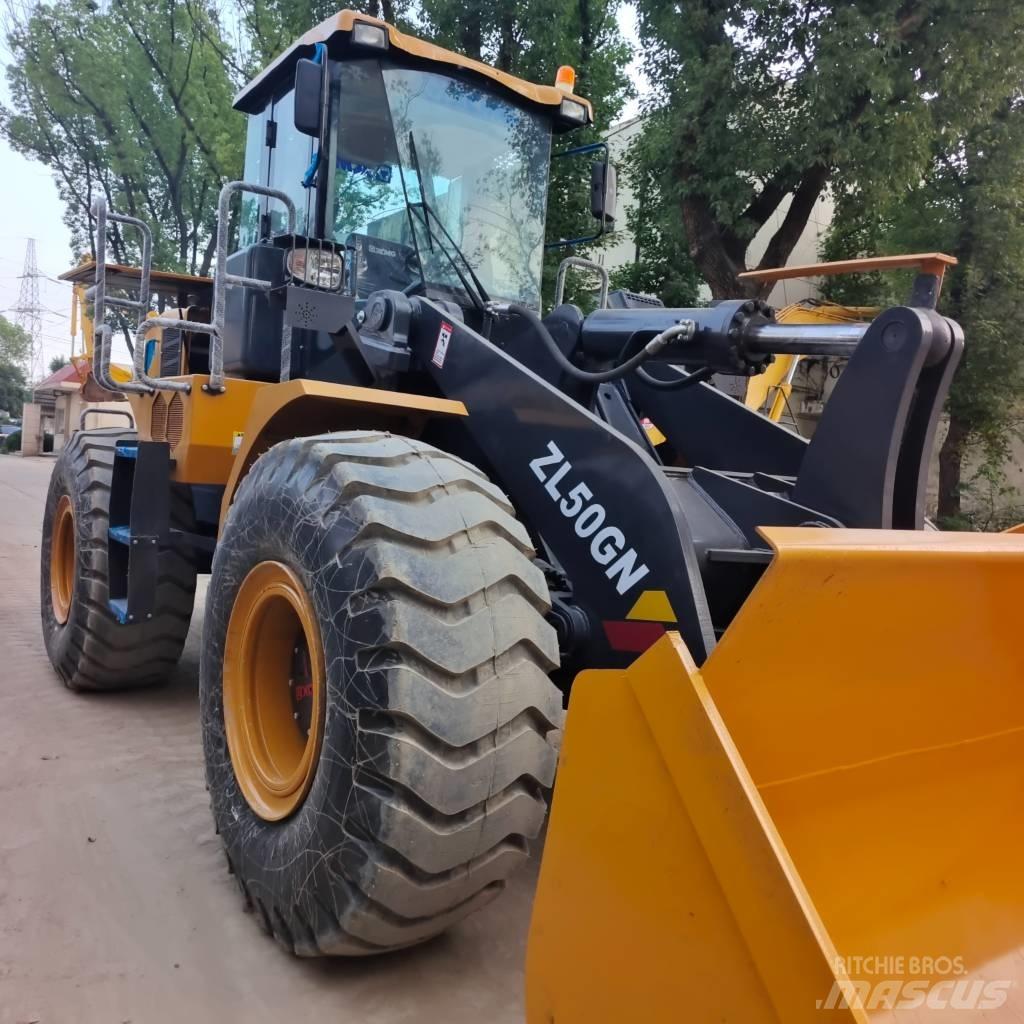 XCMG ZL50GN Pale gommate