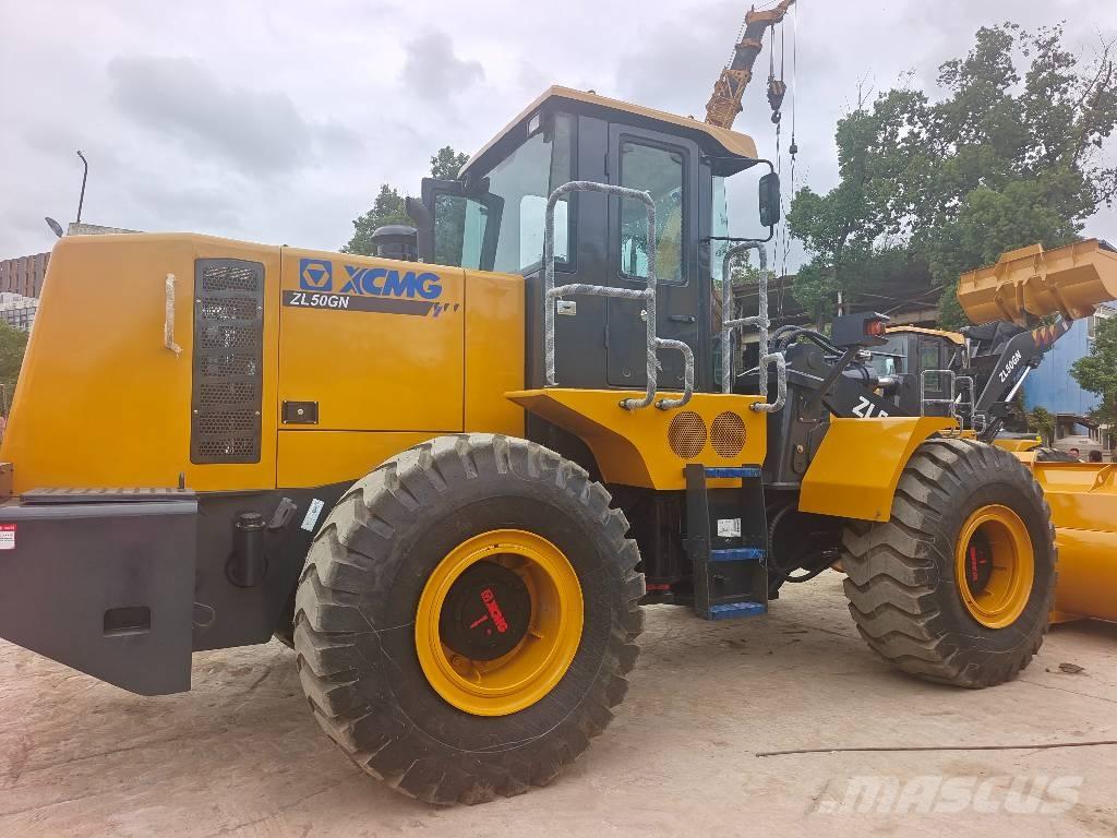 XCMG ZL50GN Pale gommate