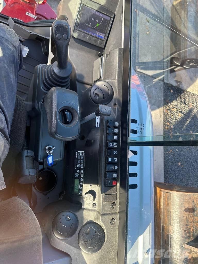 Takeuchi TB 230 Miniescavatori