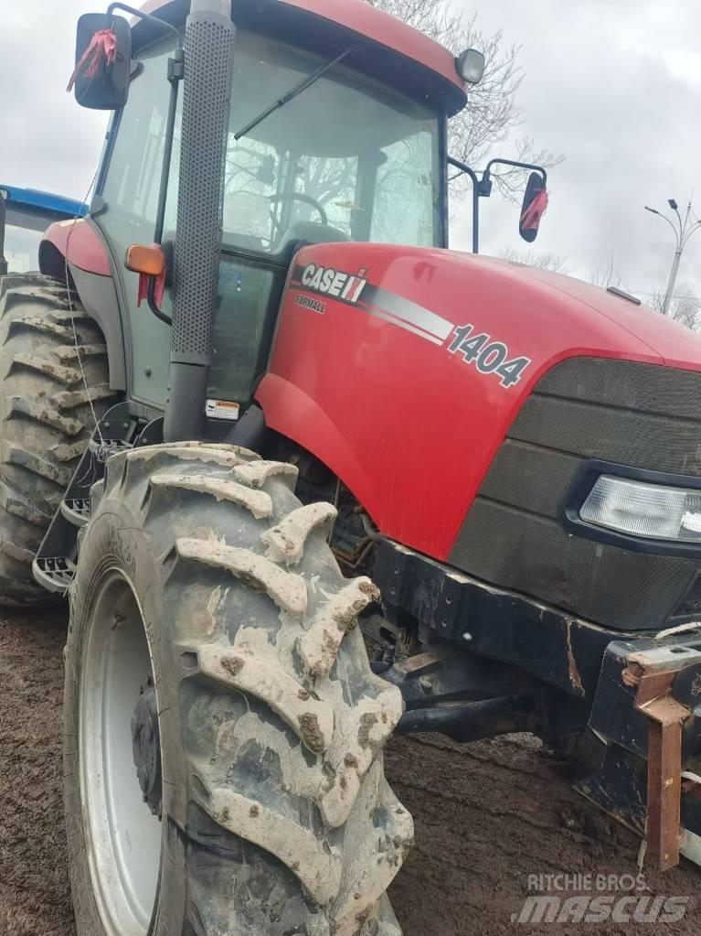 Case IH FARMALL 1404 Trattori
