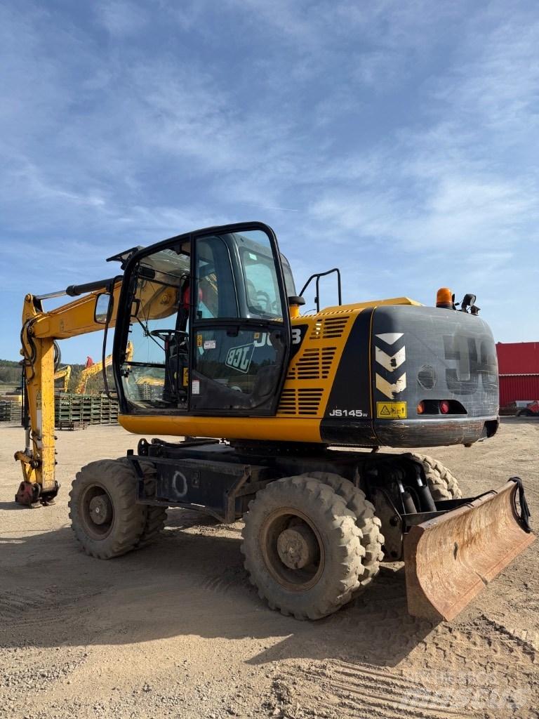 JCB JS 145 W Escavatori gommati