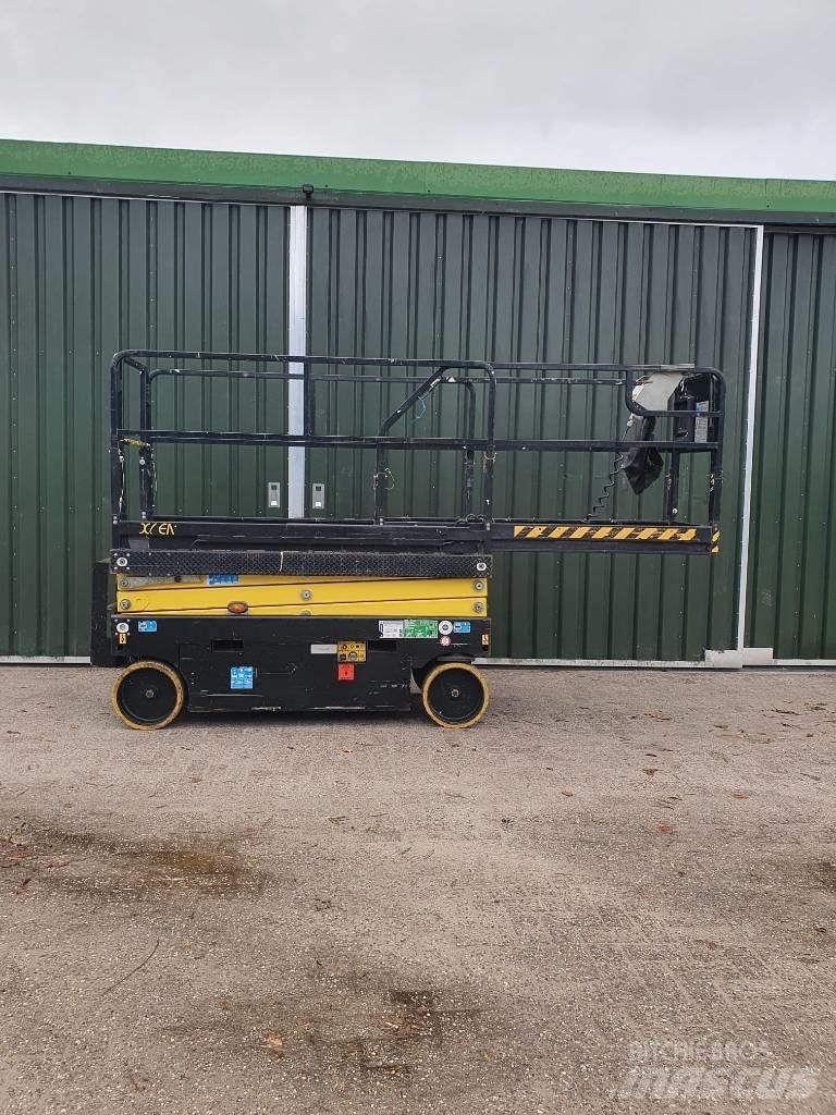 Airo x6en Piattaforme a pantografo
