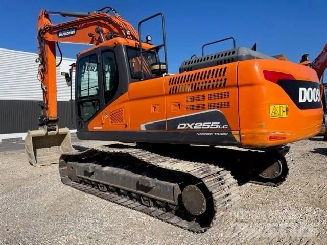 Doosan DX255LC-5 Escavatori cingolati