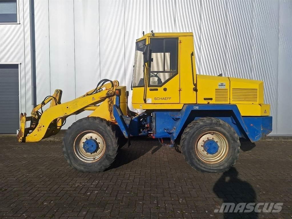 Schaeff SKS 661 Pale gommate