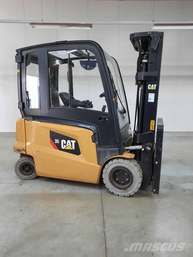 CAT EP35N Carrelli elevatori elettrici
