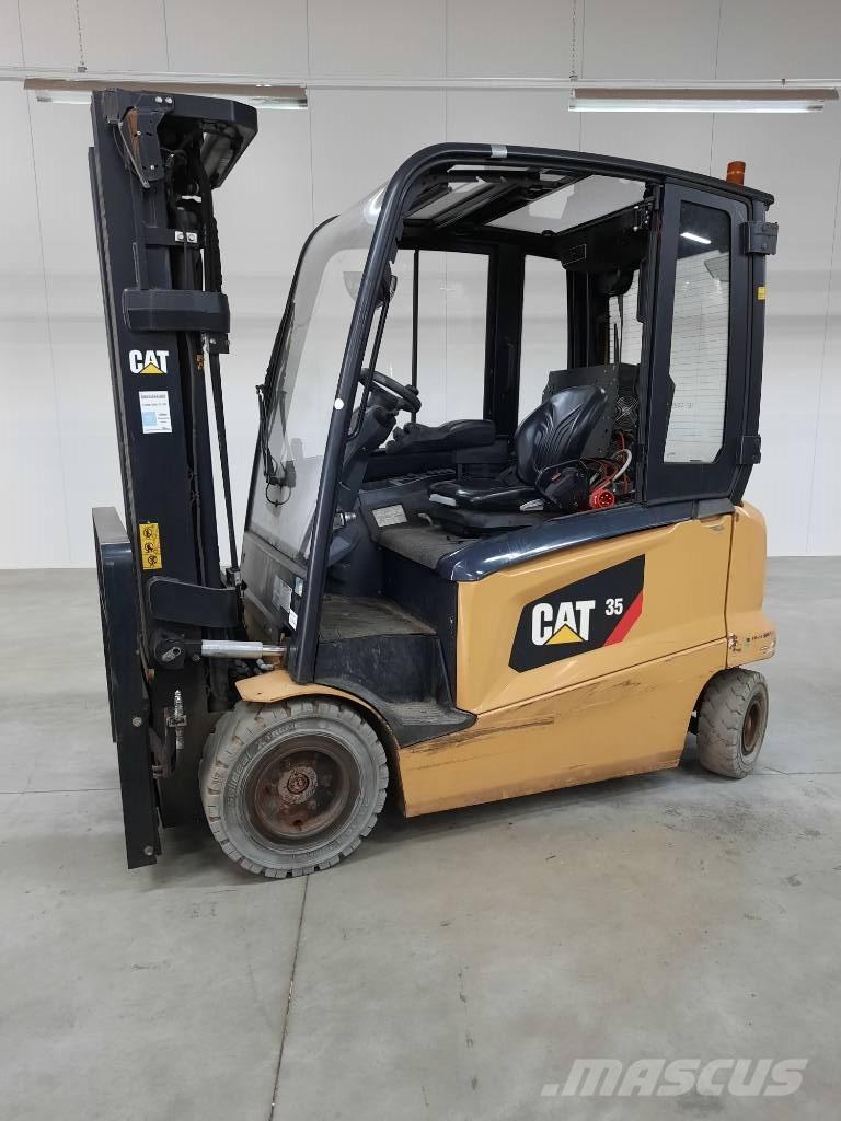 CAT EP35N Carrelli elevatori elettrici