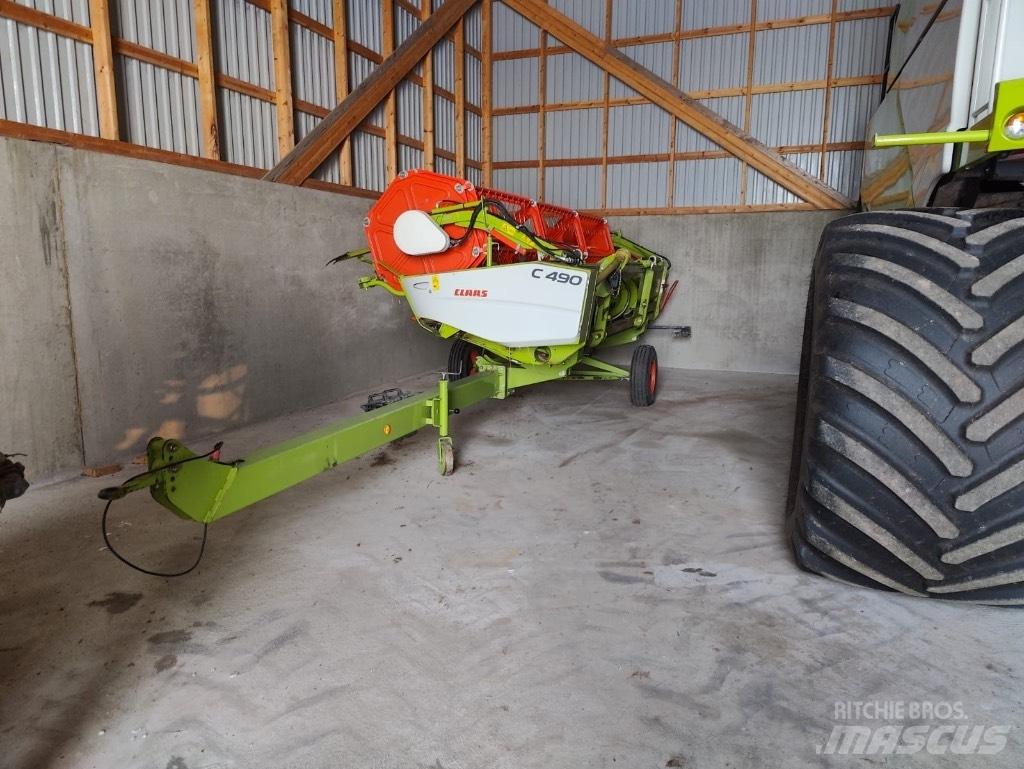 CLAAS Tucano 320 Mietitrebbiatrici