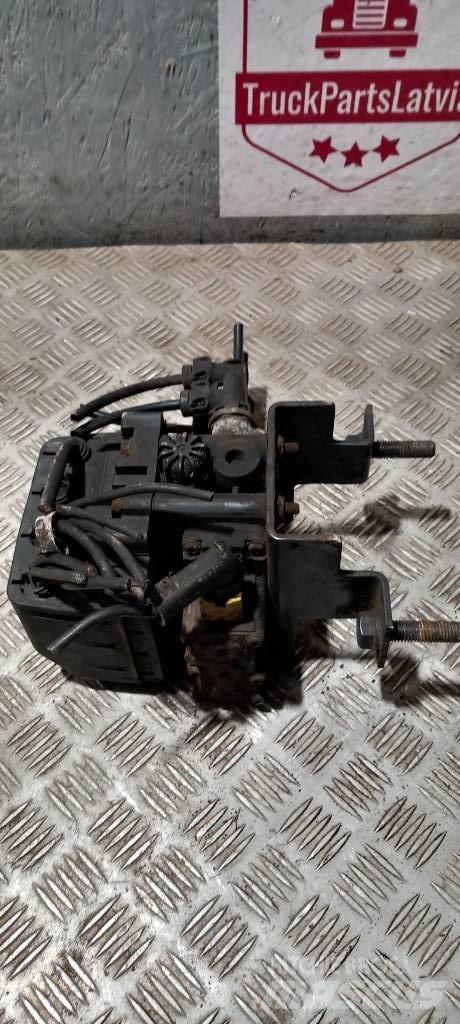 Scania R440  1889795 Freni