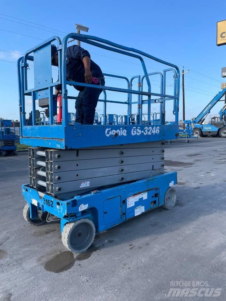 Genie GS 3246 Piattaforme a pantografo