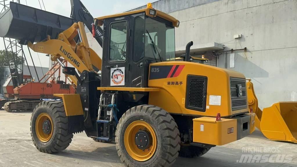 LiuGong CLG 835 Pale gommate
