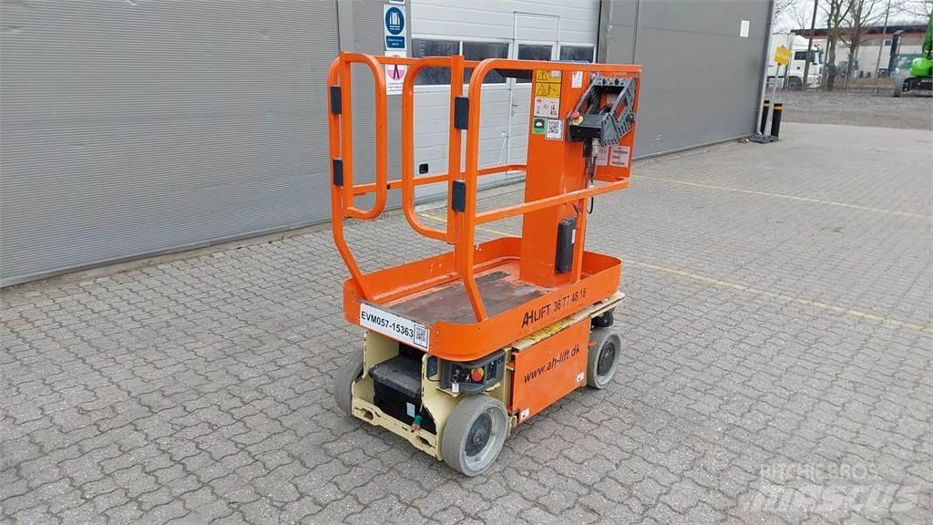 JLG 1230ES Piattaforme cingolate, Piattaforme a ragno e Montacarichi