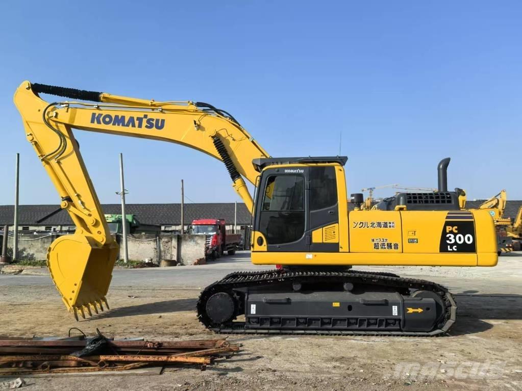 Komatsu PC 300-8 Escavatori cingolati