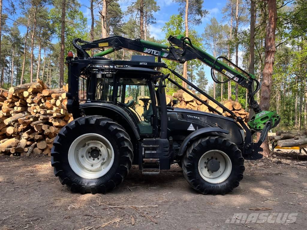 Valtra T183 Versu Trattori