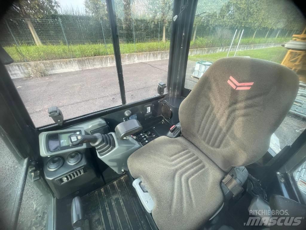 Yanmar Vio 27-6 Miniescavatori