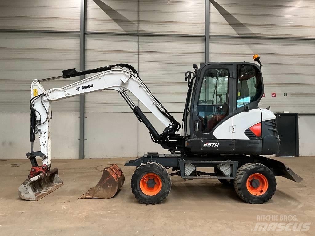 Bobcat E 57 W Escavatori gommati