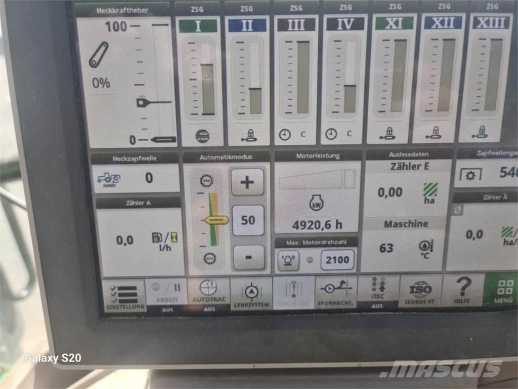 John Deere 6130R Trattori