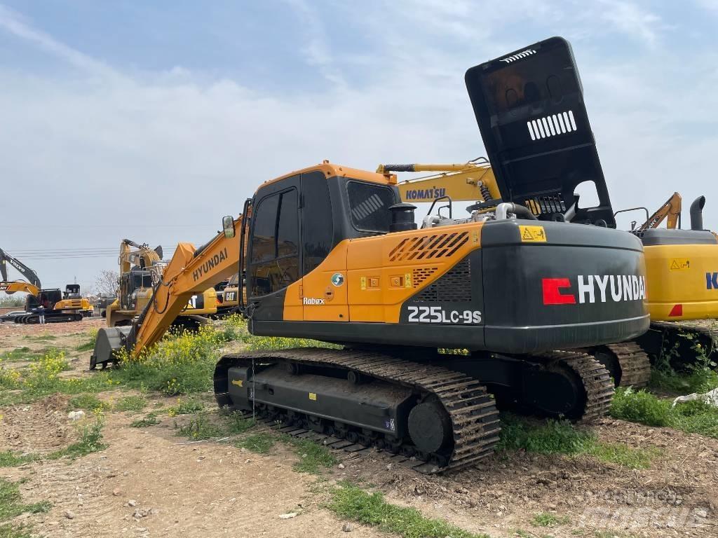 Hyundai 225LC-9S Escavatori cingolati