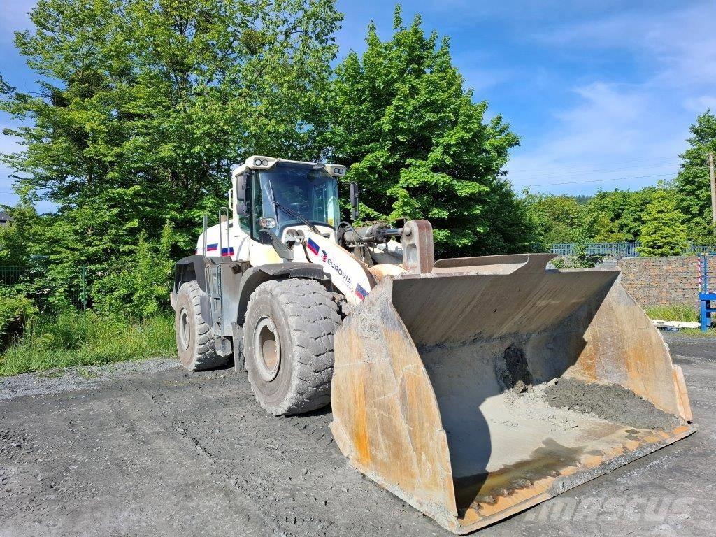 Liebherr L580XP Pale gommate