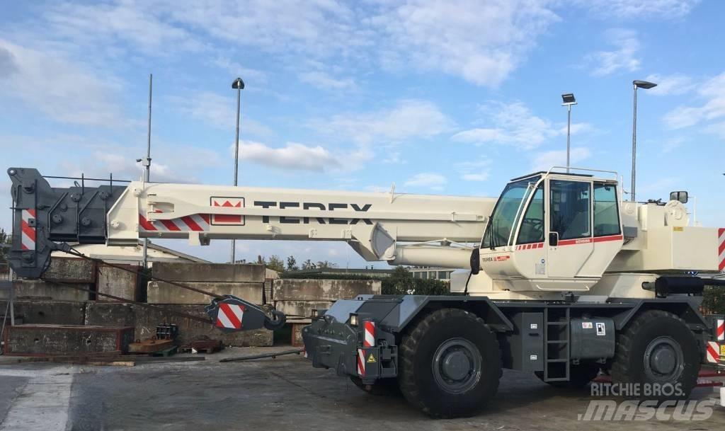 Terex A 450 Gru per terreni difficili