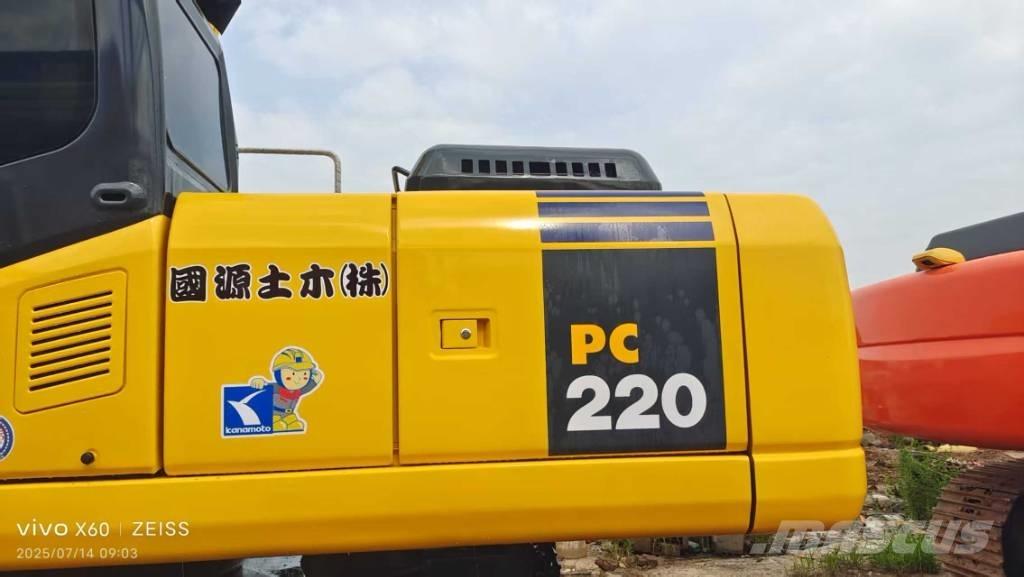 Komatsu PC 220-7 Escavatori cingolati