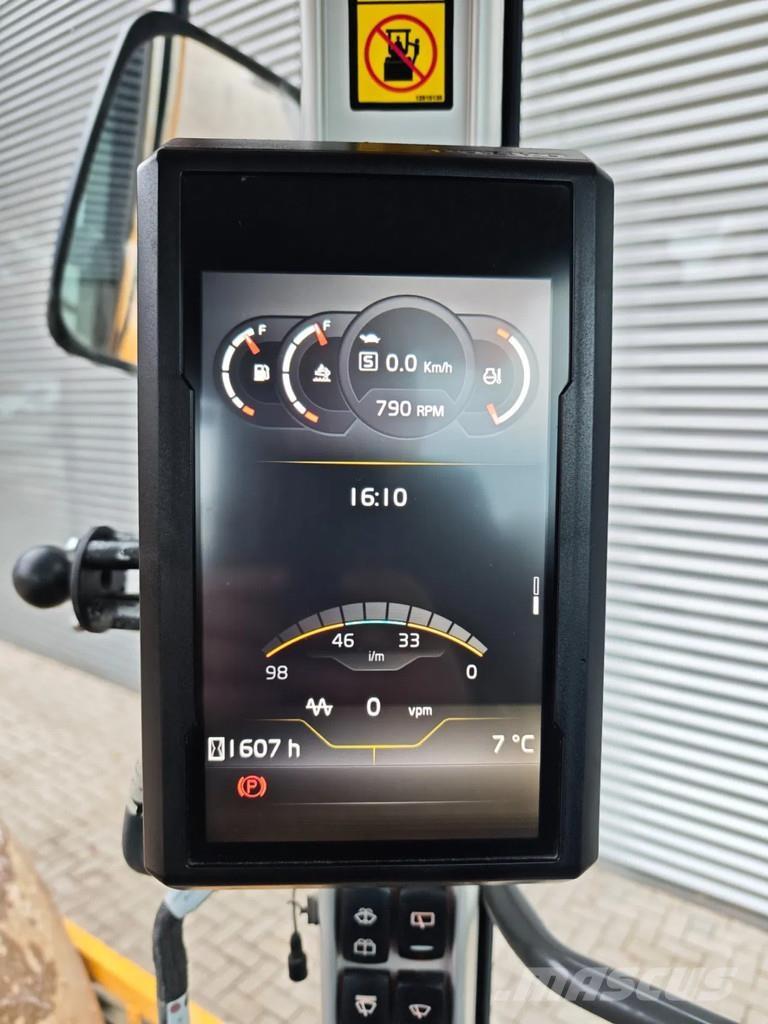 Volvo SD135B Rulli gommati