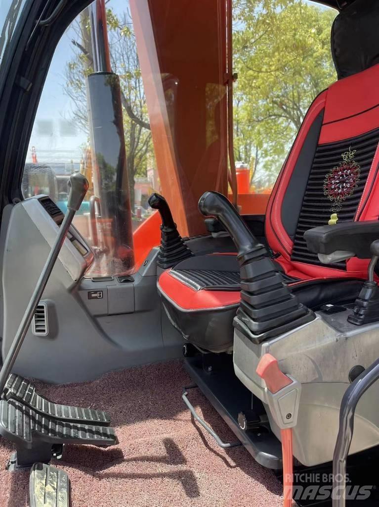 Doosan DX75 Miniescavatori