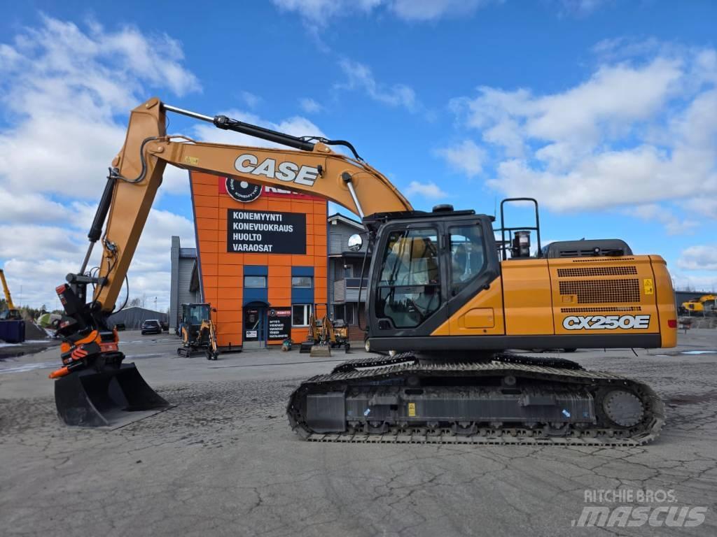 CASE CX 250 E LC Escavatori cingolati