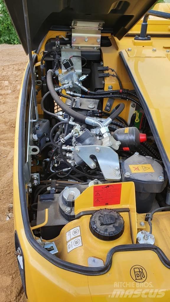 Komatsu PC88 MR-11E0 Escavatori medi 7t - 12t