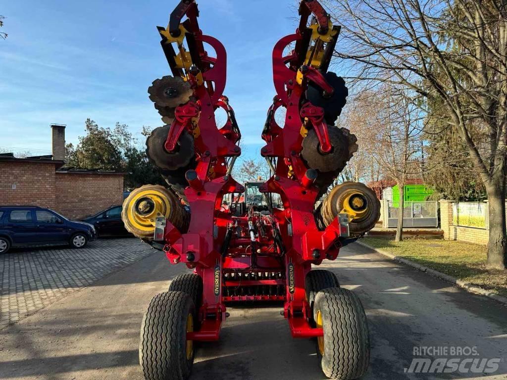 Väderstad Carrier650 Erpici a dischi
