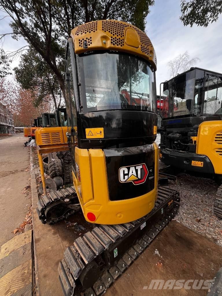 CAT 302 Escavatori cingolati