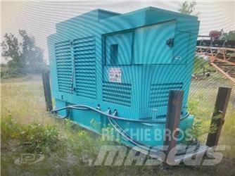 Onan 300 KW Generatori diesel