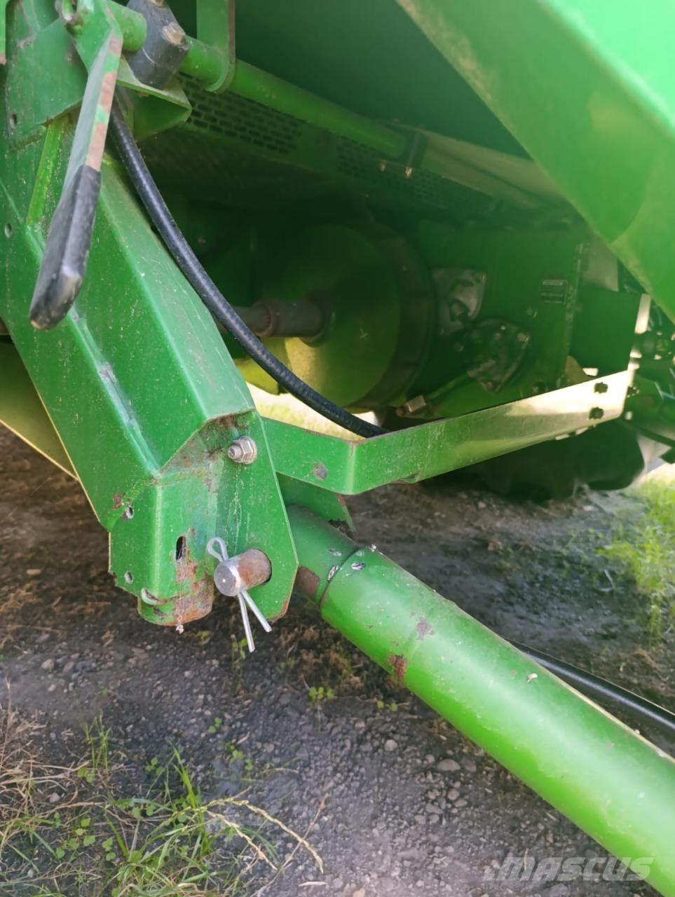 John Deere W650 Mietitrebbiatrici